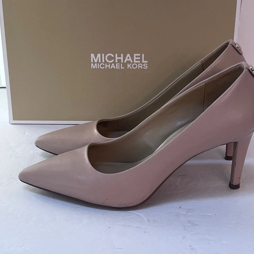 Michael Kors Alina Flex High Pump‎ Leather Heels Lt Cream US 8.5M Stiletto
